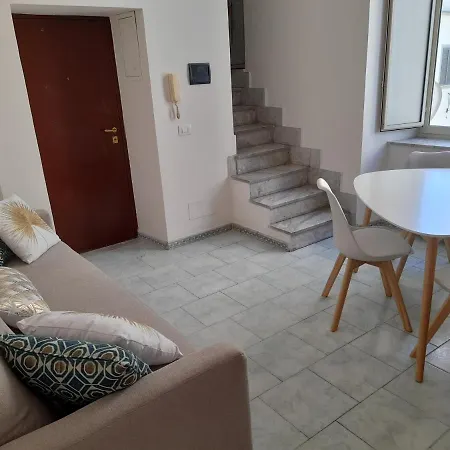 Apartment Il Vicoletto D'oro Naples