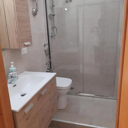 Il Vicoletto D'oro *